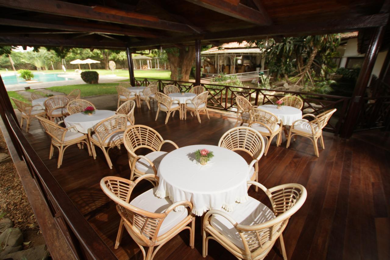 Mwembe Resort Малинди Екстериор снимка