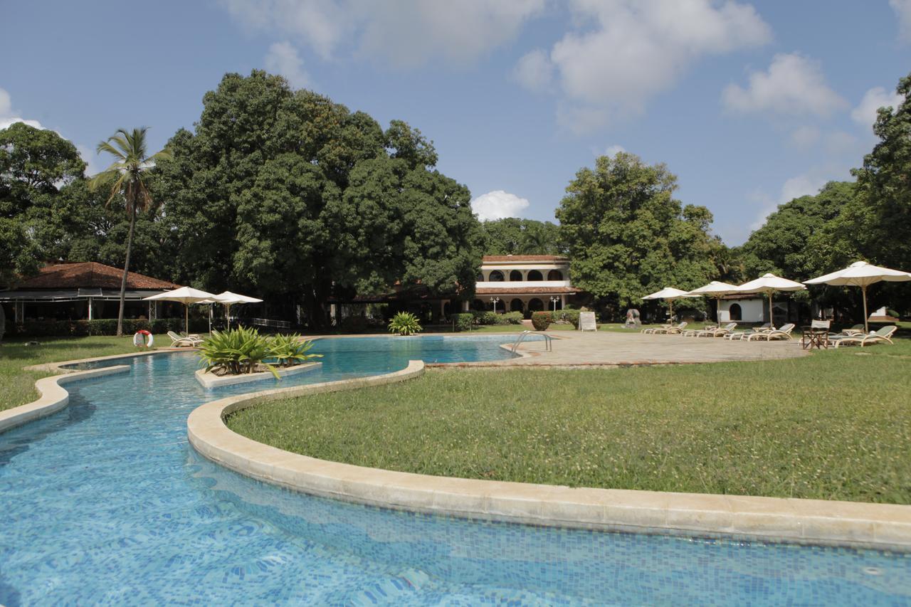 Mwembe Resort Малинди Екстериор снимка